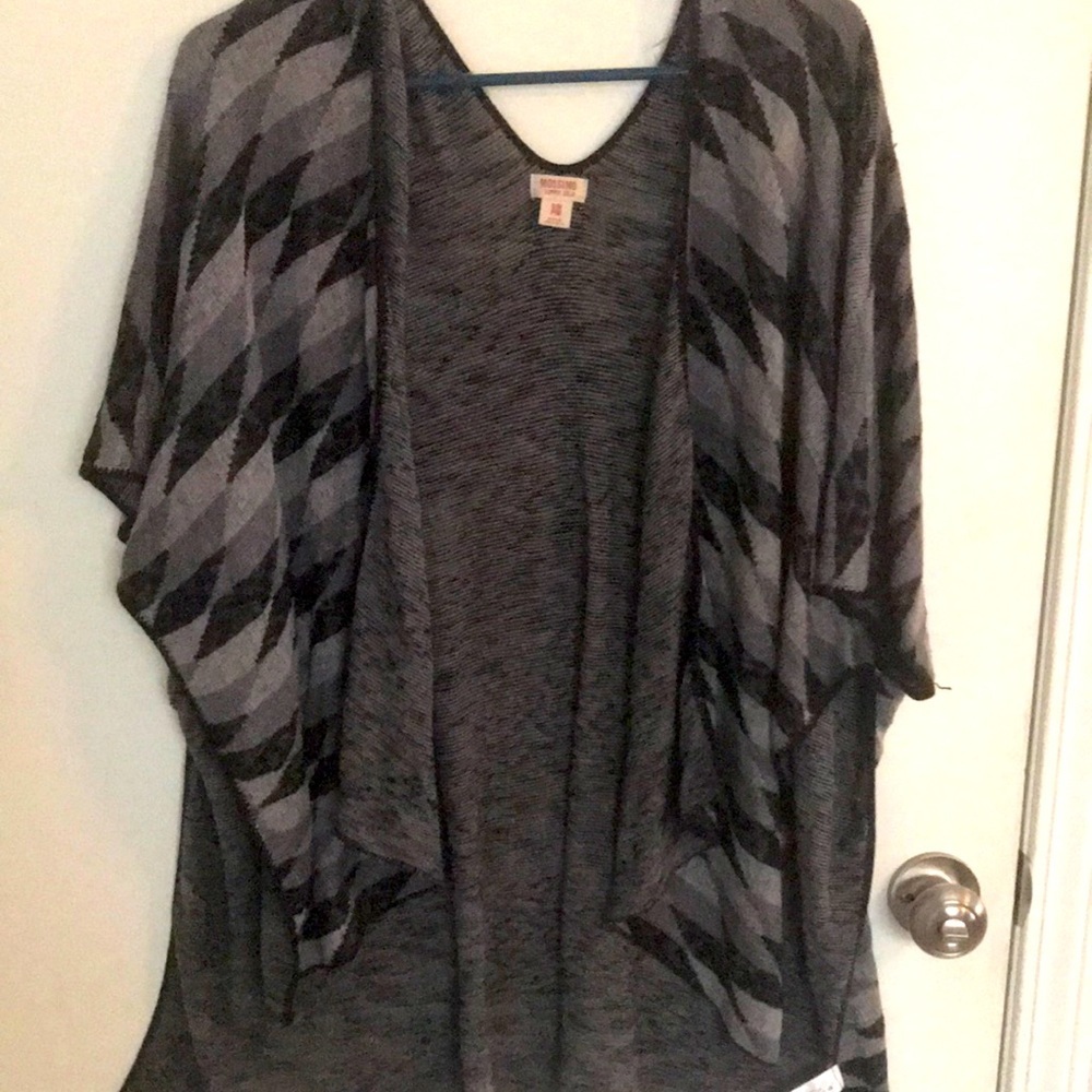 S/M shawl cardigan